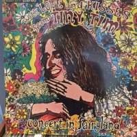 Tiny Tim / WithLove And Kisses From Tiny Tim : Concert In Fairyland