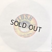 Shalom / Green Apples