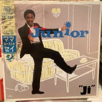 Junior / Ji