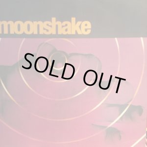画像: Moonshake / First