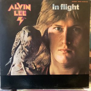 画像: Alvin Lee & Co. / In Flight