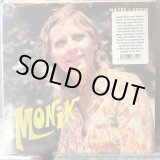 画像: Monik / Maybe I Know