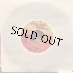 画像: Tony Curtis / It's A Shame