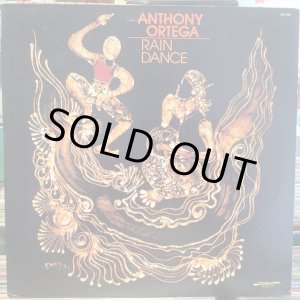 画像: Anthony Ortega / Rain Dance