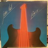 画像: John Hall / Power